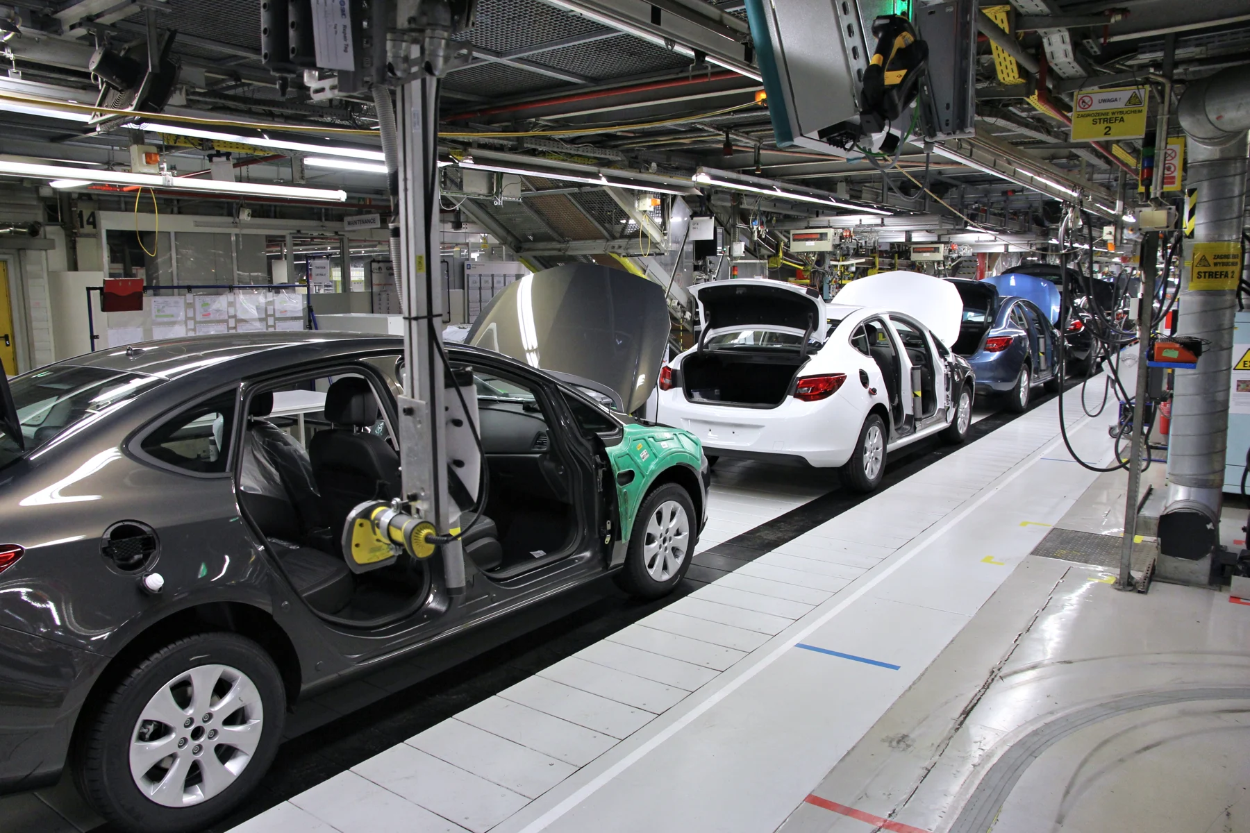 Opel 자동차 조립라인 · 외부 공개 관련 현장 참고사진